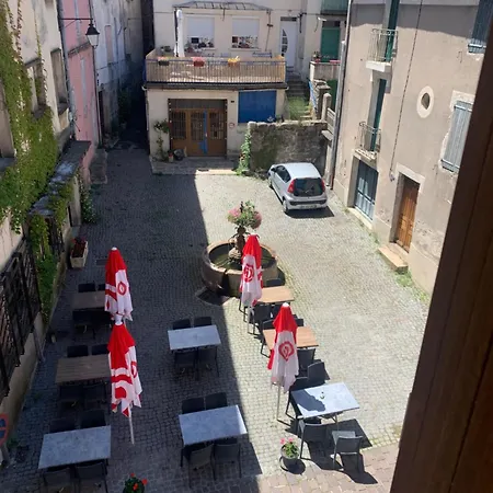 Le Cafe Du Commerce Genolhac