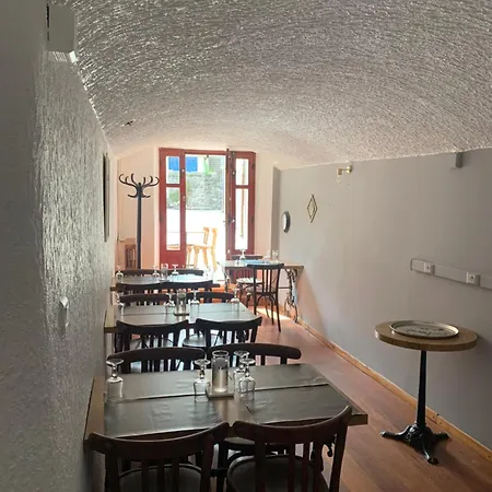 Le Cafe Du Commerce 3*