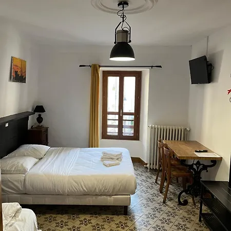 Bed & Breakfast Le Cafe Du Commerce Genolhac